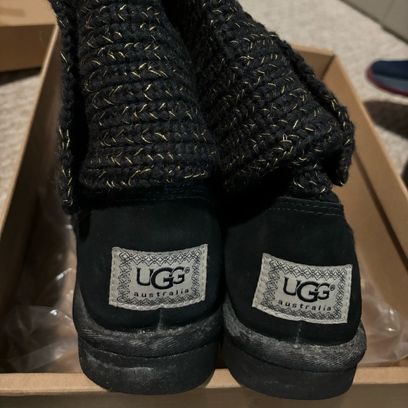 Ugg Classic Cardy Boots - black and gold - Picture 3 of 9